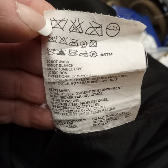 JIL SANDER Short Sleeve Black Wool Dress - Picture 3 of 6